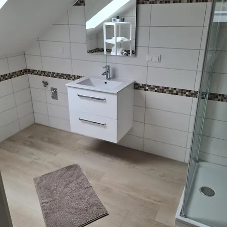 Ohanna Γκόσλαρ